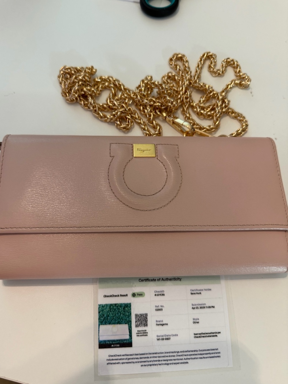 Salvatore Ferragamo Gancini Leather Long Wallet in Pink